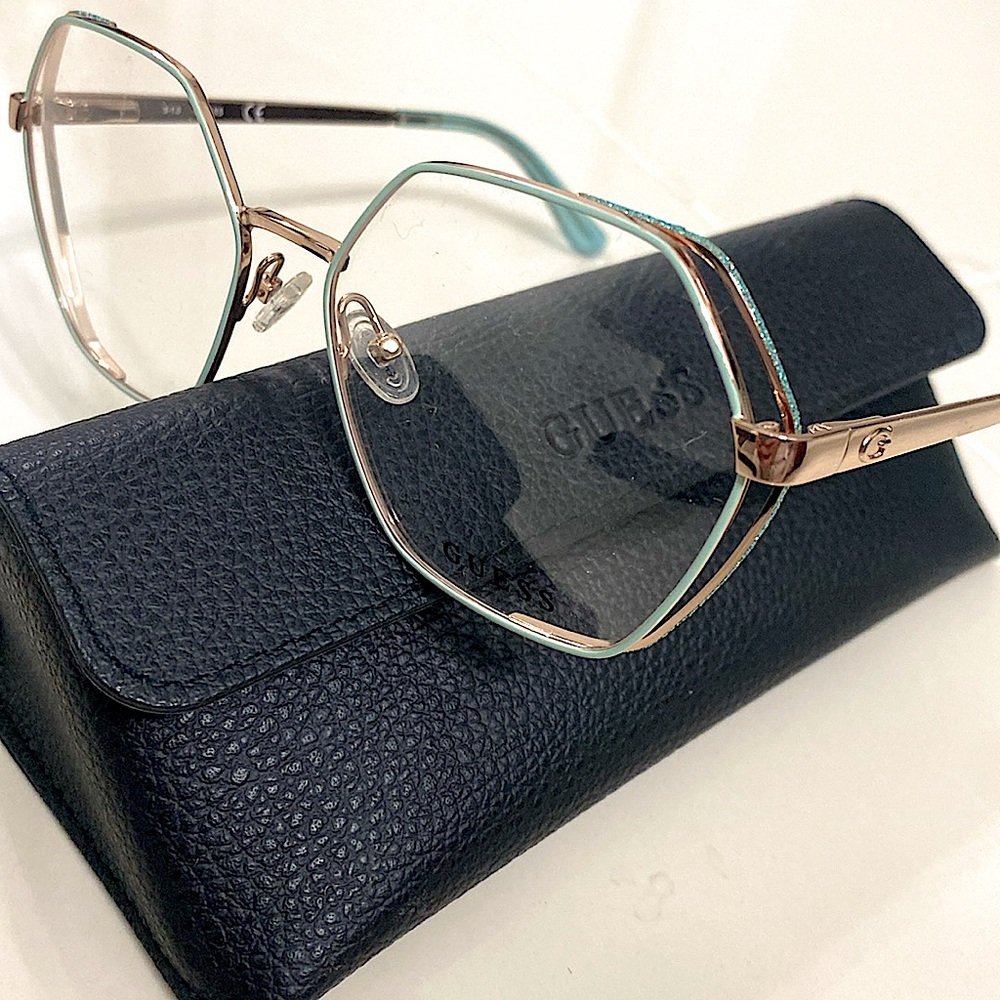 GUESS Women's Glasses.